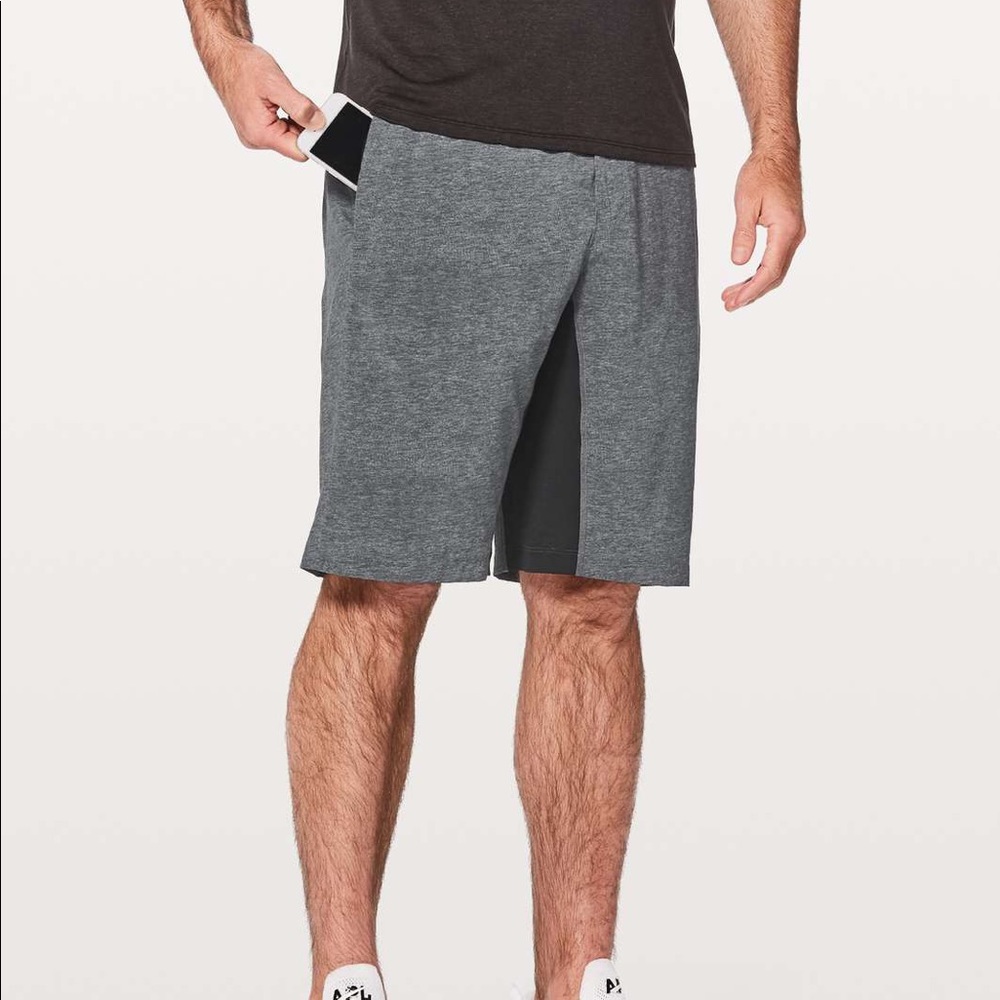 Lululemon T.H.E Linerless Short 9”